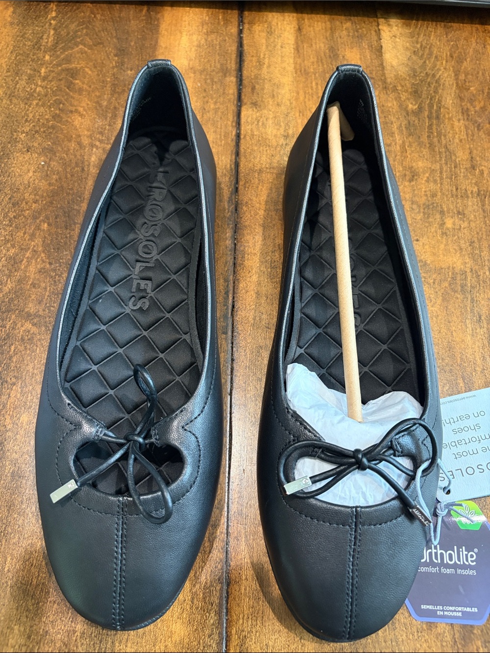 AEROSOLES Black Bow Ballet Flats